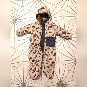 EUC Patagonia bunting 6-12mo reversable